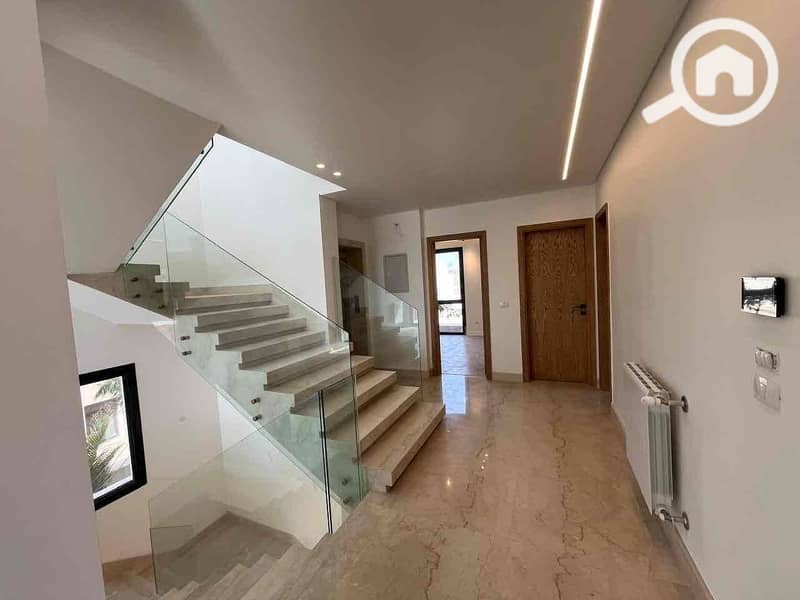 3 b70cf5e8-5687-4573-b409-3d90409d4df9. jpg