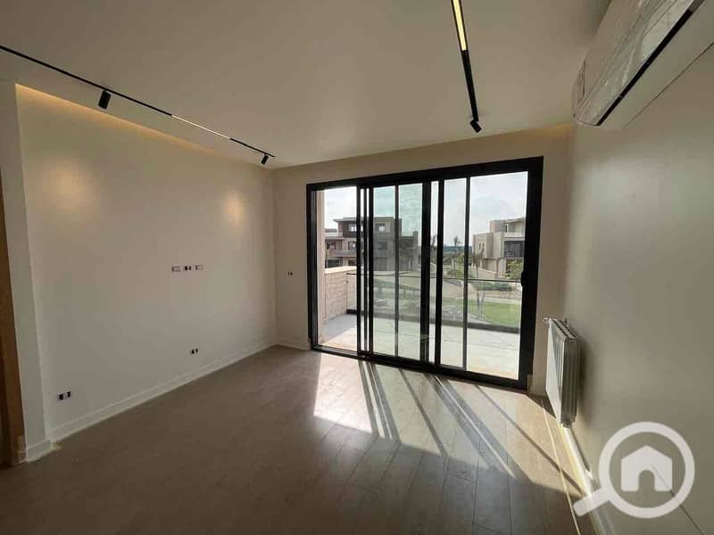 11 774d24d9-a566-44b7-af43-a909cc45089b. jpg