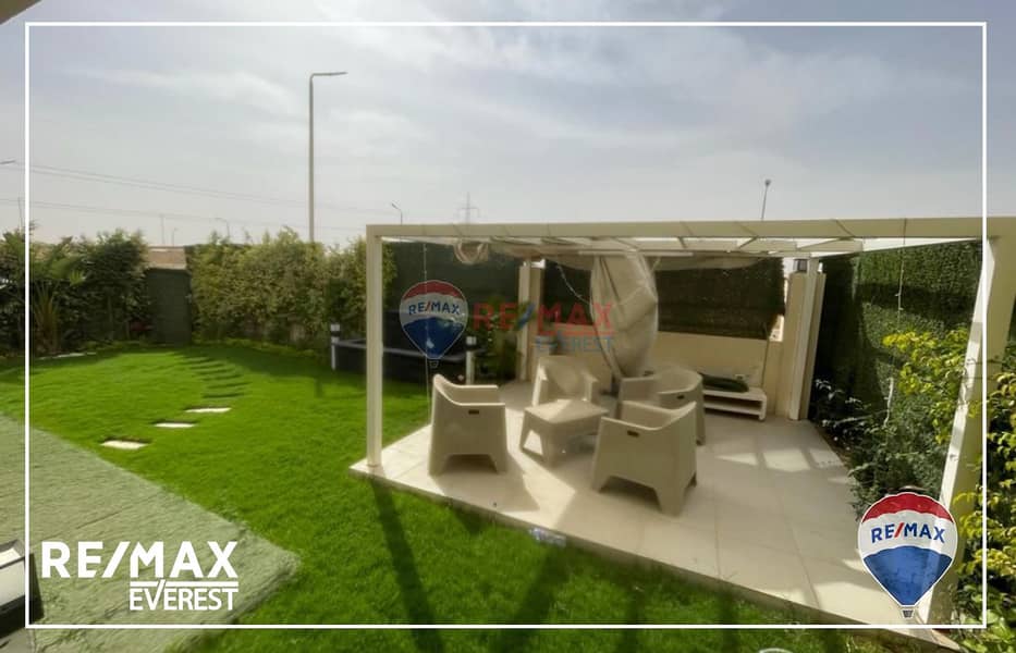 2 (2). jpeg 2 (2). jpeg