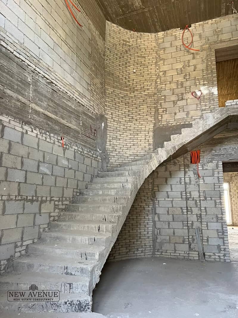 7 WhatsApp Image 2025-12-10 at 4.04. 16 PM (1). jpeg