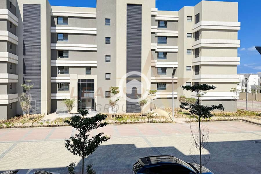 2 WhatsApp Image 2025-12-09 at 3.01. 29 PM (1). jpg