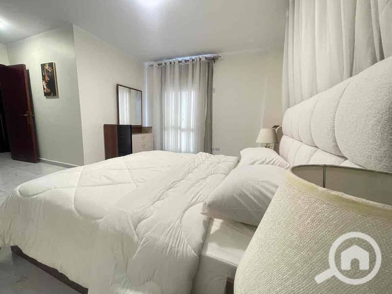 9 dacbeb82-fc69-4019-9666-bdd7d5793ff3. jpg