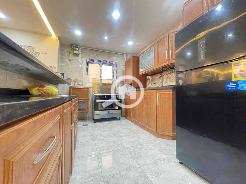 10 94764402-b0f2-4290-af71-9bfb6801e529. jpg