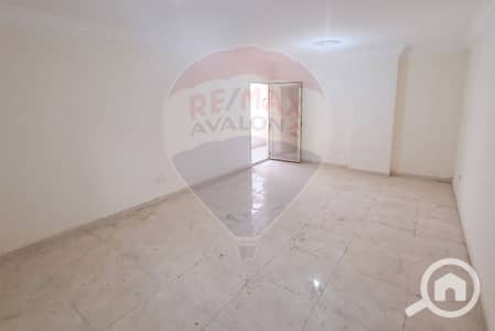 فلیٹ 3 غرف نوم للبيع في سيدي جابر، الإسكندرية - 1. jpg