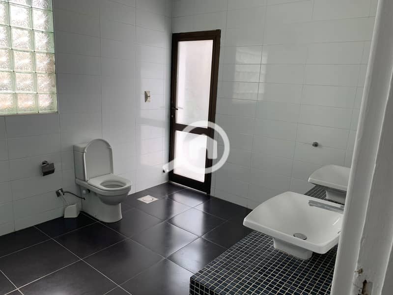 5 WhatsApp Image 2025-12-09 at 6.49. 03 PM. jpeg