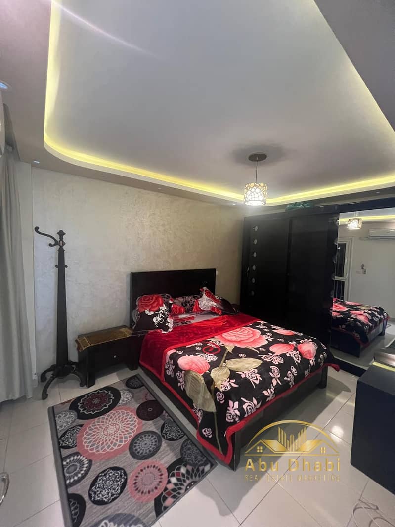 4 0c08f4ef-d5ef-41f0-92dd-2fa258bf4106. jpg