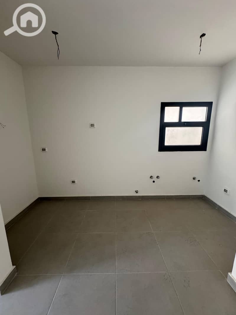 12 WhatsApp Image 2025-12-10 at 3.28. 03 AM (2). jpeg