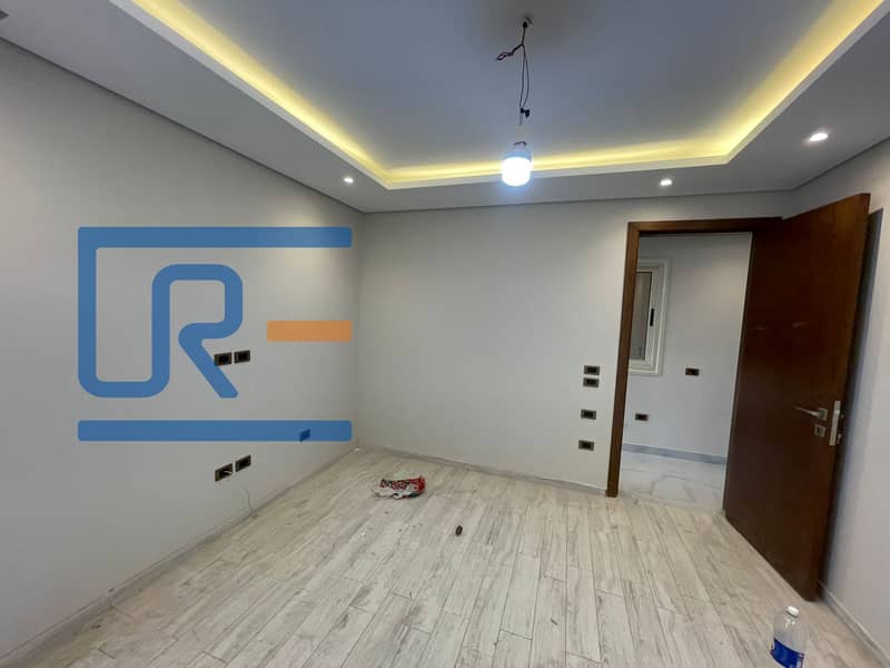 7 WhatsApp Image 2025-12-10 at 11.58. 50_e7b46d87. jpg