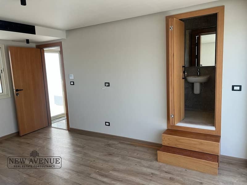 4 WhatsApp Image 2025-12-09 at 12.03. 52 PM. jpeg