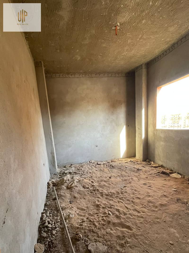 5 WhatsApp Image 2025-12-10 at 5.50. 56 PM (1). jpeg