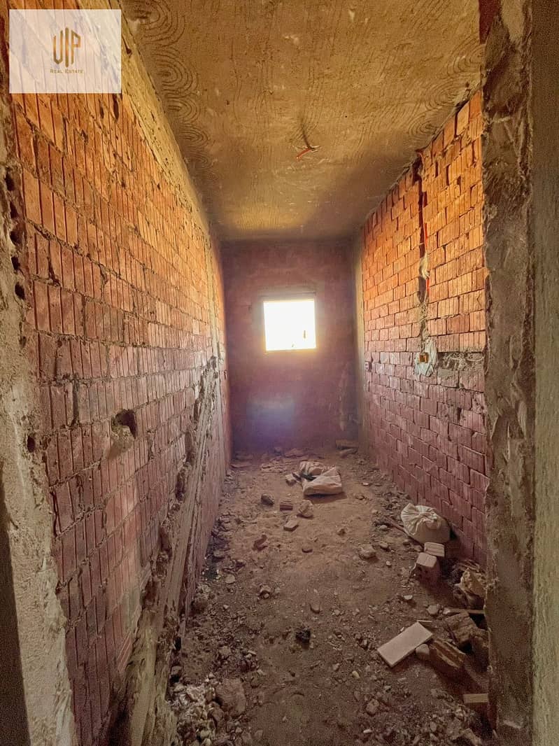 6 WhatsApp Image 2025-12-10 at 5.50. 56 PM. jpeg