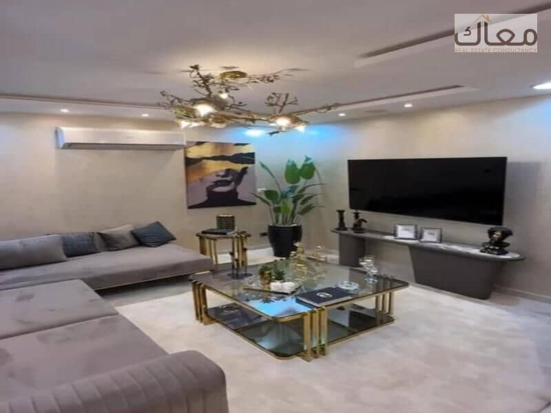 8 a4ed5f6d-5cbd-4d4b-81f4-c75fdcca84c2. jpg