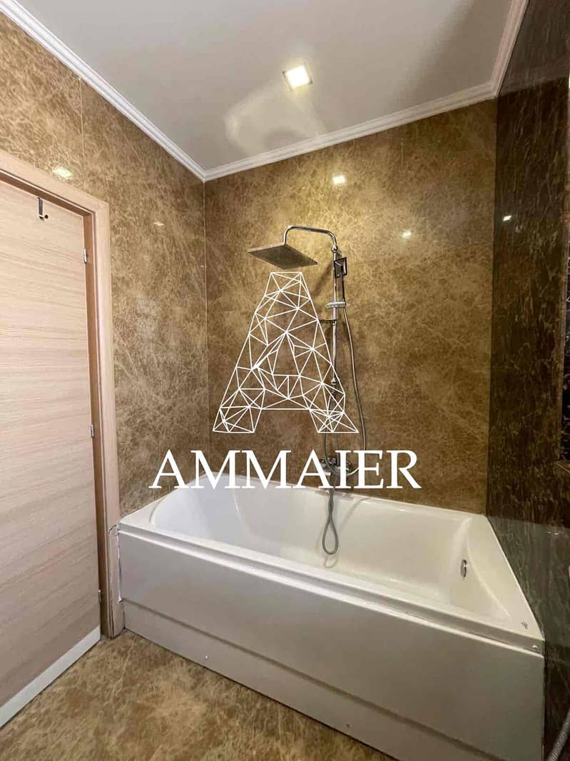 12 65b7e18c-7003-42c3-876c-ea46febb54a6. jpg