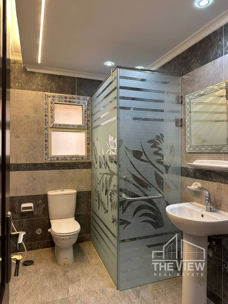 8 WhatsApp Image 2025-12-11 at 10.35. 26_8e452256. jpg