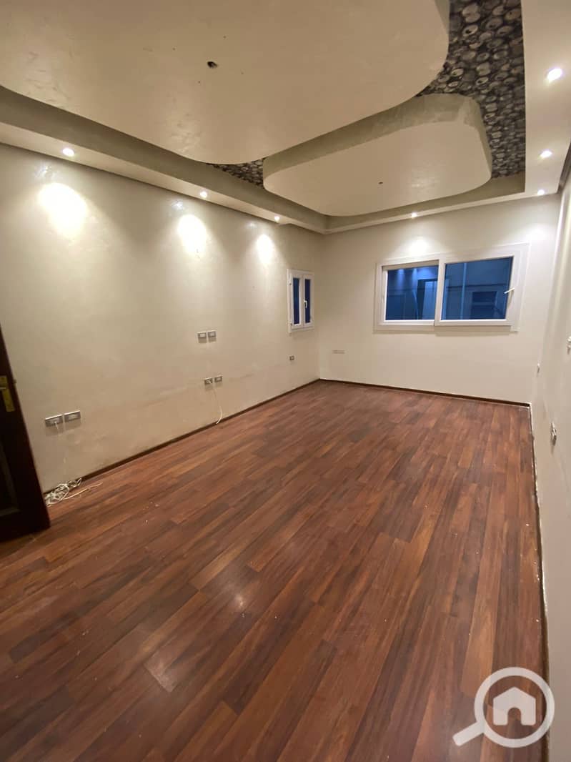 8 WhatsApp Image 2025-11-15 at 2.22. 07 PM (2). jpeg