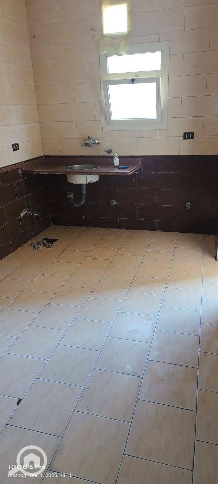 2 f1d05628-51d8-49e2-8134-a48342f6b77b. jpeg