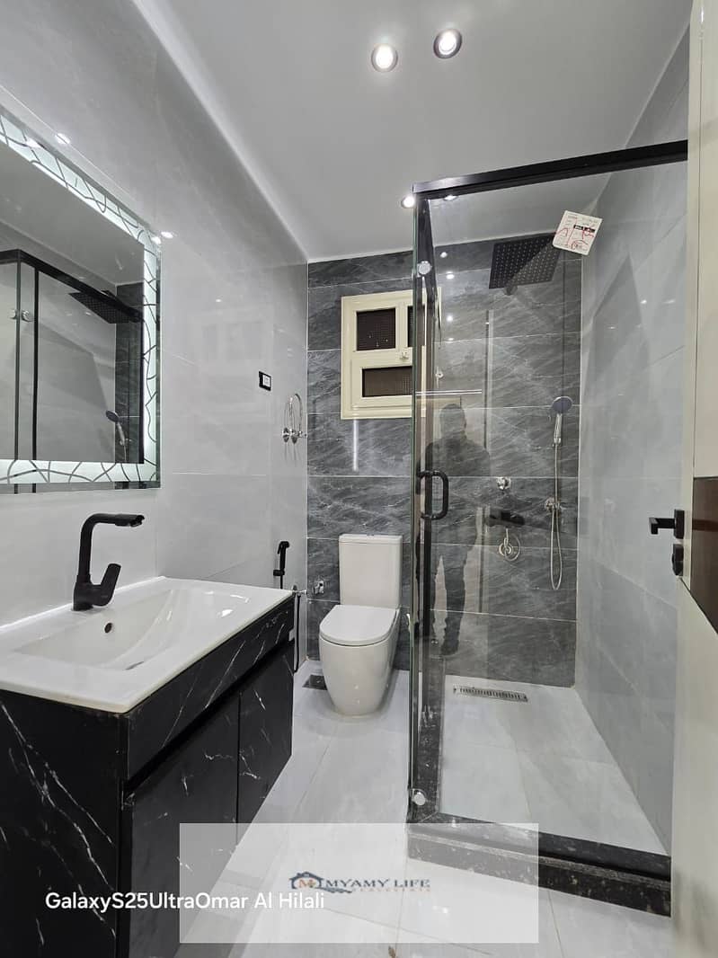 8 WhatsApp Image 2025-10-01 at 10.32. 37 AM (1). jpeg