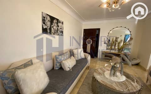 3 Bedroom Flat for Sale in Laurent, Alexandria - 1. jpg