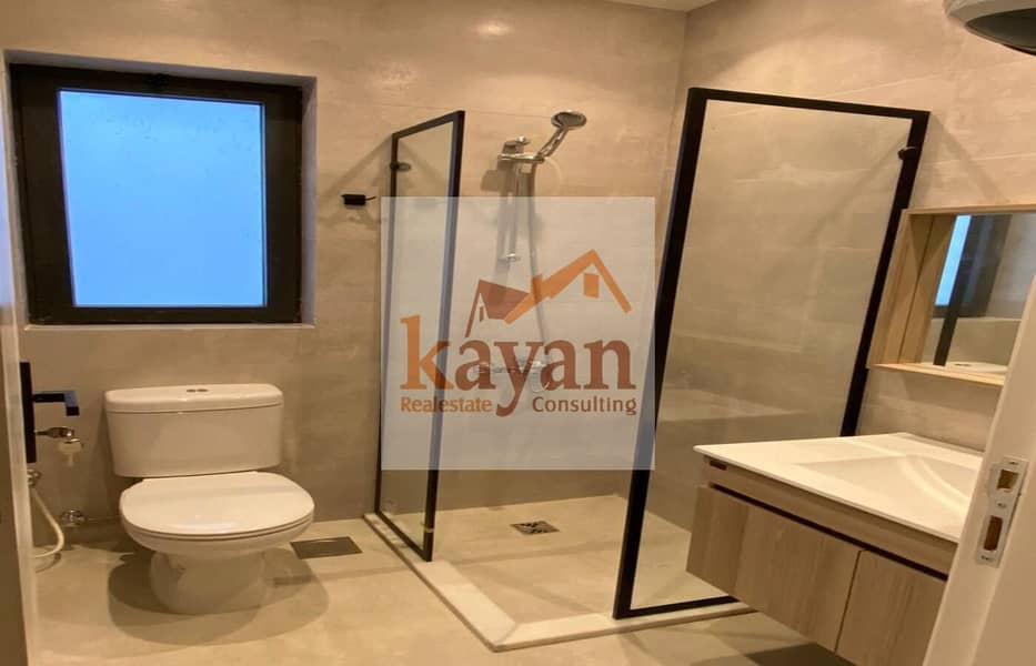 8 WhatsApp Image 2025-12-09 at 12.33. 32 (3). jpeg