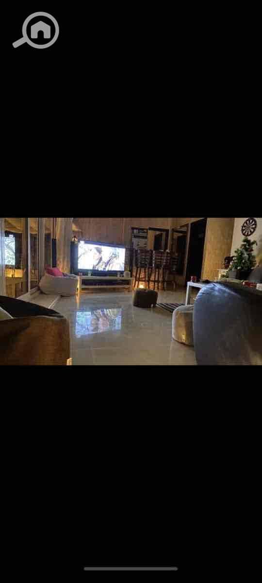 5 af042068-ad7a-41ec-81e7-9407effc54f4. jpg