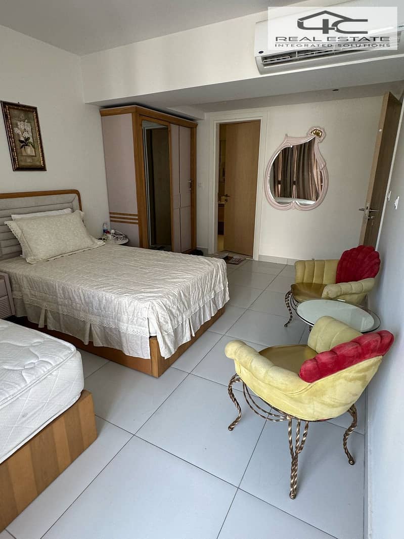 6 WhatsApp Image 2025-12-08 at 11.29. 58. jpeg