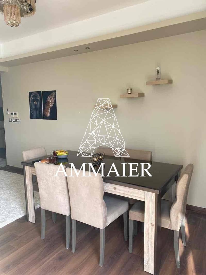 10 6c0d15e6-9281-43cb-9221-ea2b7d6fe047. jpg