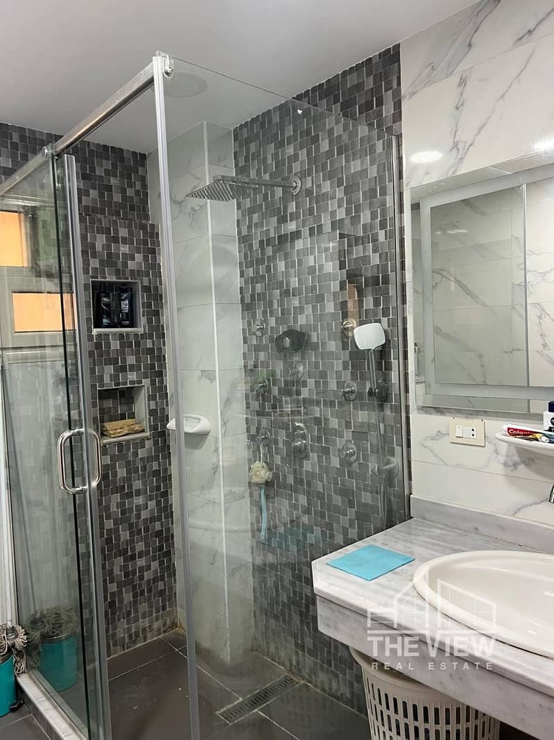 13 WhatsApp Image 2025-10-07 at 23.14. 46_d45cadd9 - Copy. jpg