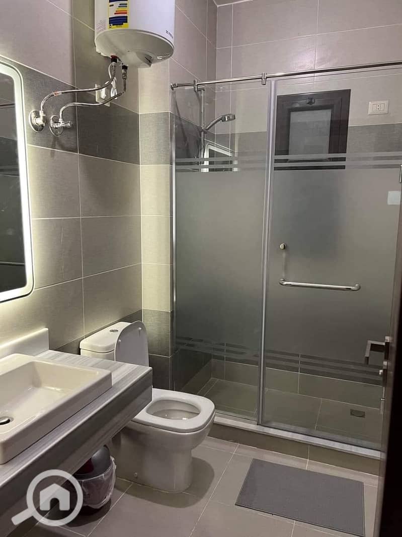 5 425471974_3716529151927649_46922181573381966_n. jpg