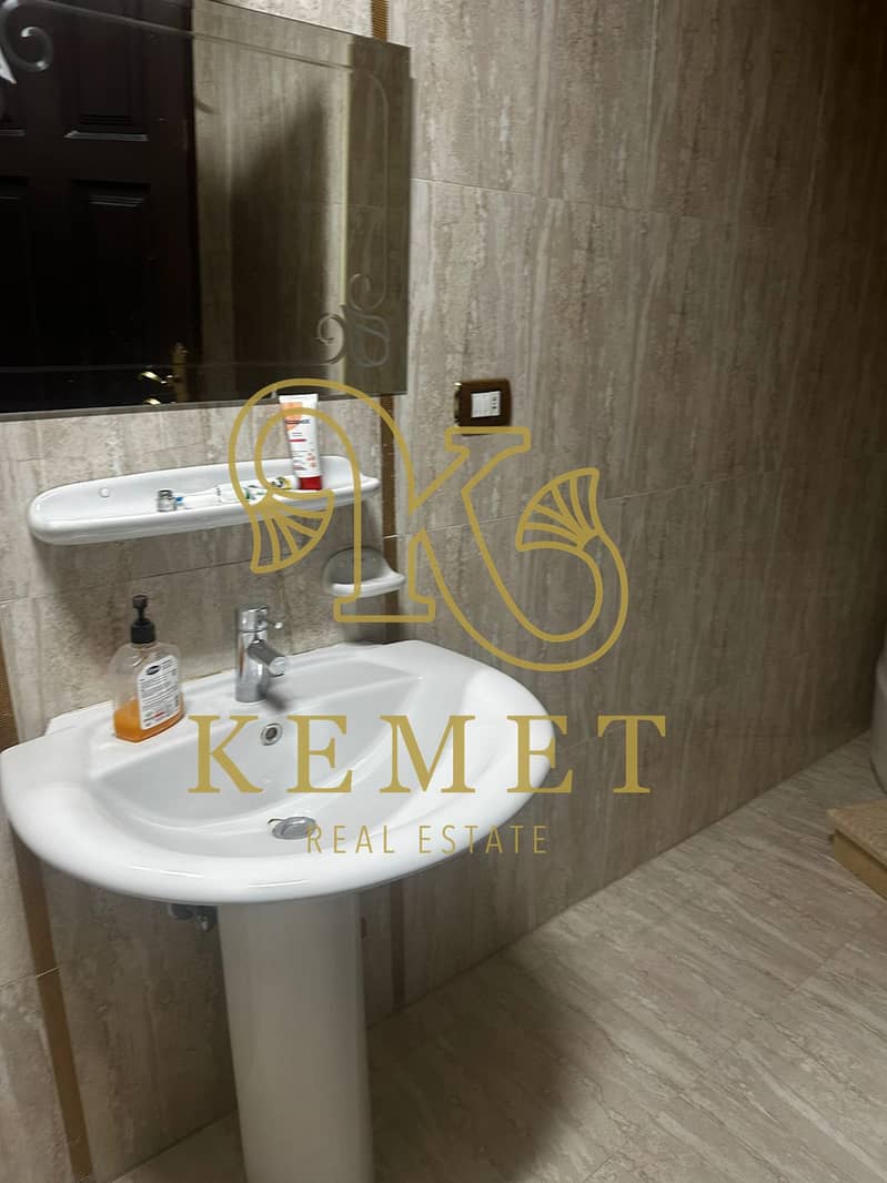 4 WhatsApp Image 2025-12-09 at 15.10. 10_9c2dfeb2. jpg