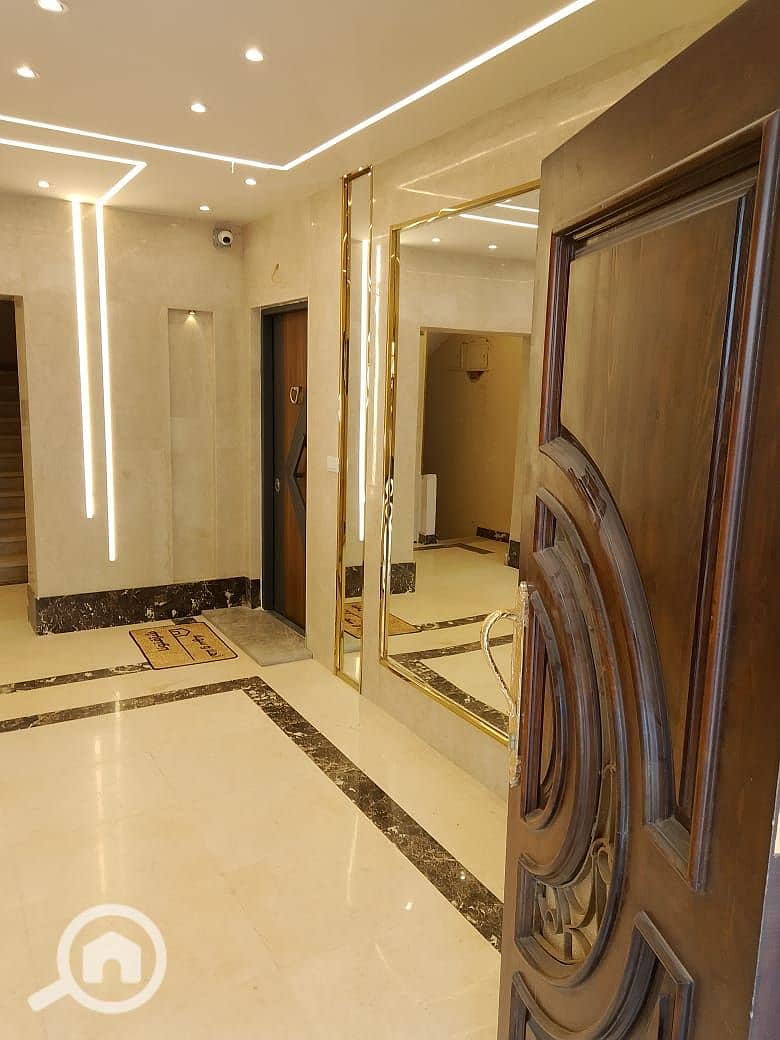 3 WhatsApp Image 2025-12-11 at 07.49. 48. jpeg0. jpeg