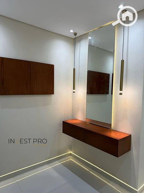 7 WhatsApp Image 2025-12-10 at 10.55. 31 PM_600x800. jpg