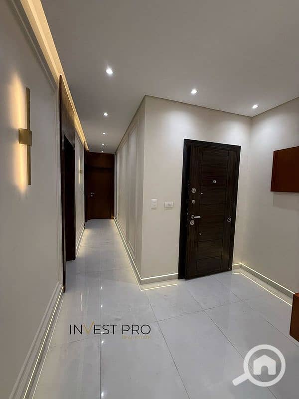 14 WhatsApp Image 2025-12-10 at 10.55. 41 PM_600x800. jpg