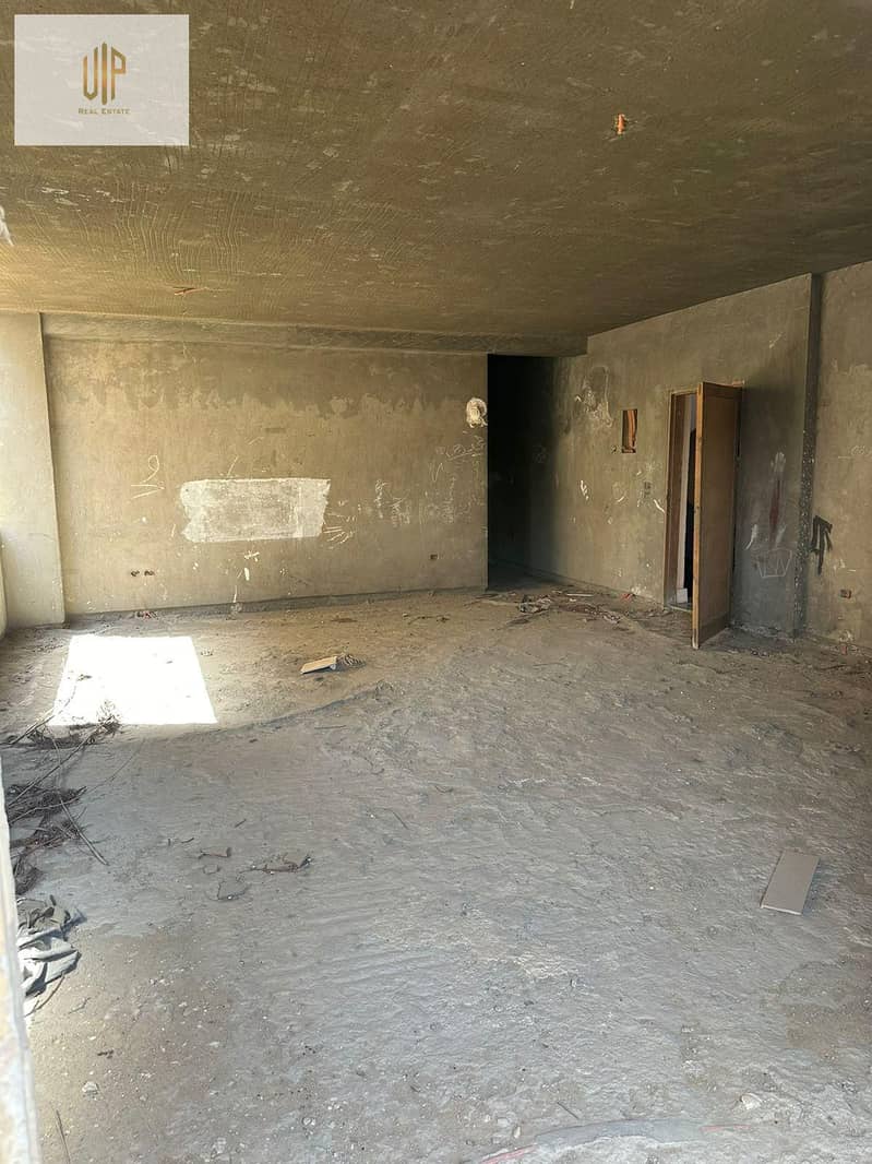 8 WhatsApp Image 2025-12-06 at 8.14. 14 PM (2). jpeg