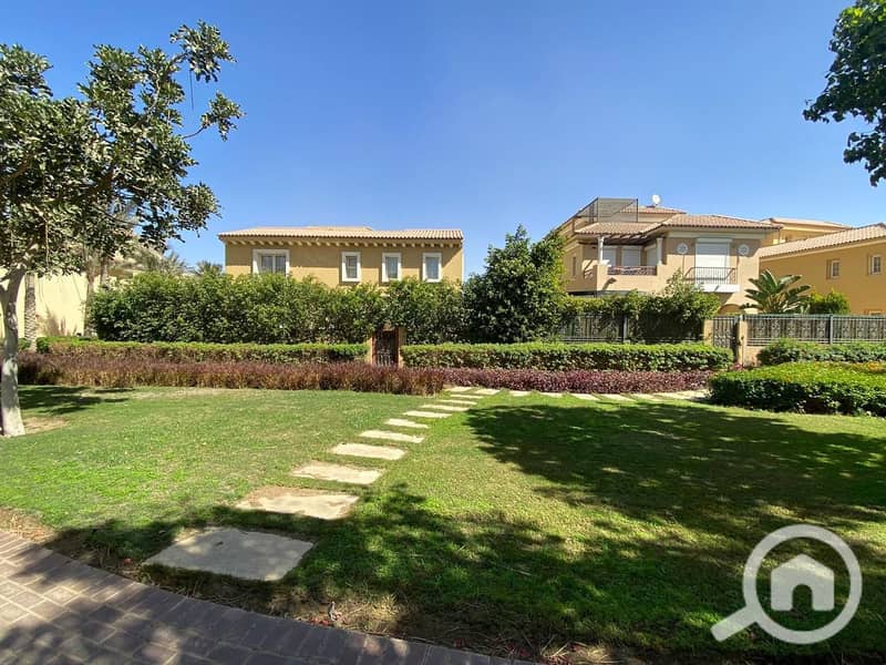 7 WhatsApp Image 2025-12-08 at 20.39. 23 (1). jpeg