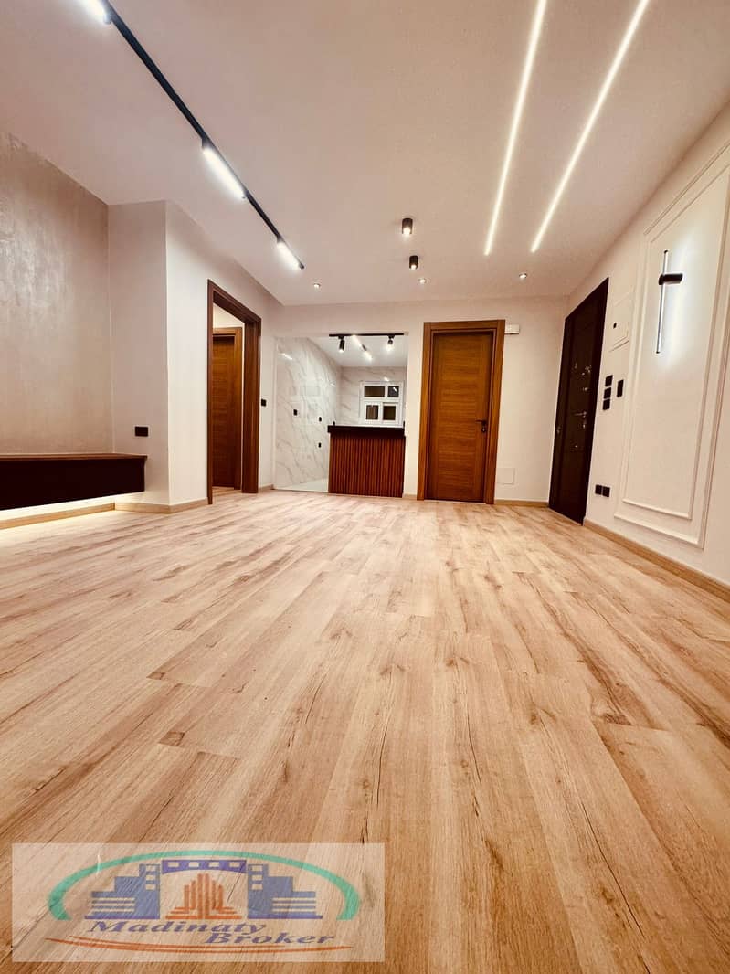 4 71a4ae30-8c68-45c5-8444-d17ada139435. jpeg