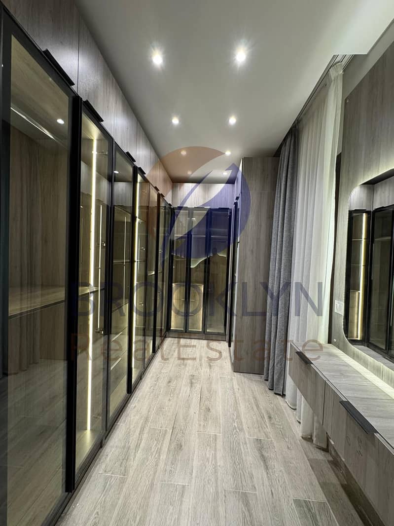 12 WhatsApp Image 2025-12-10 at 13.23. 04_09e5b804. jpg