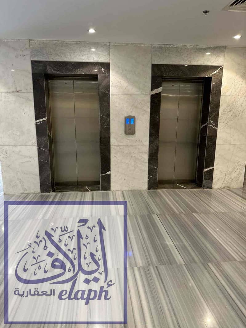 20 ffb0873e-3f44-49b4-93b9-2f3c2de673ab. jpg