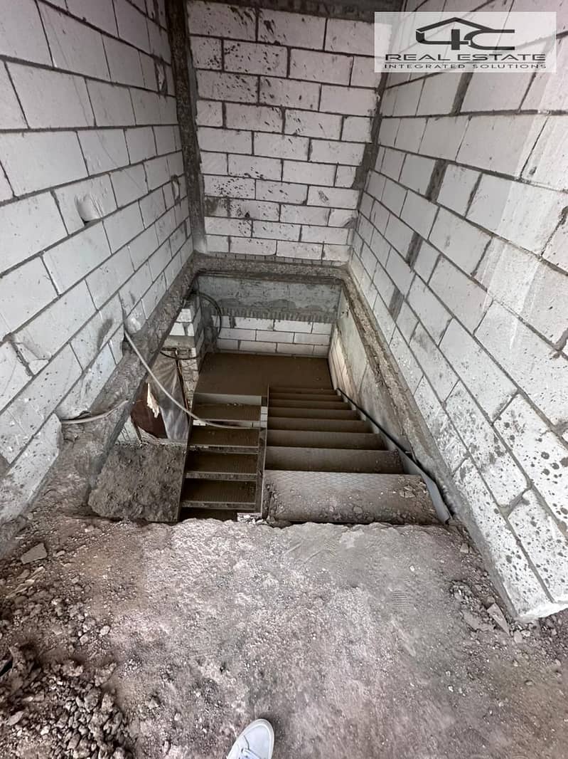 7 WhatsApp_Image_2025-07-02_at_21.54. 45_88b7bc19. jpg