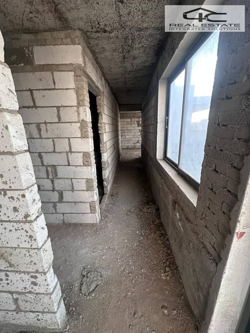 8 WhatsApp_Image_2025-07-02_at_21.54. 45_59c4d6d9. jpg