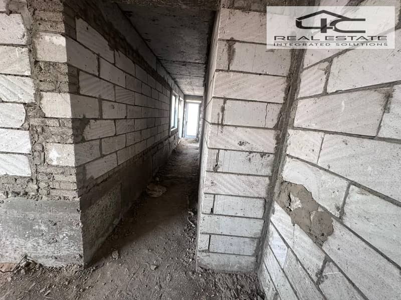 9 WhatsApp_Image_2025-07-02_at_21.54. 44_b31cf644. jpg