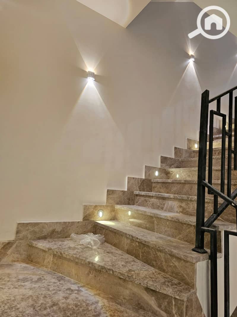 8 WhatsApp Image 2025-12-11 at 11.54. 38 AM (2). jpeg