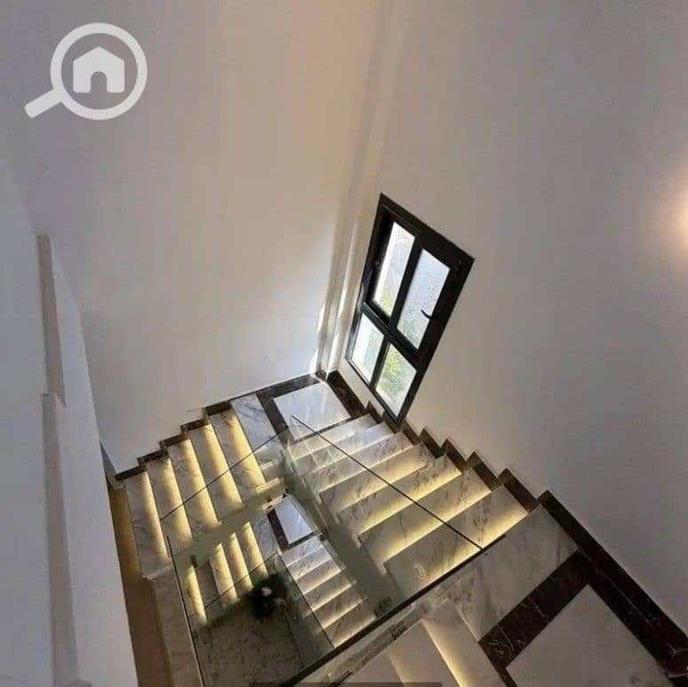 3 Screenshot 2025-12-10 141345. jpg