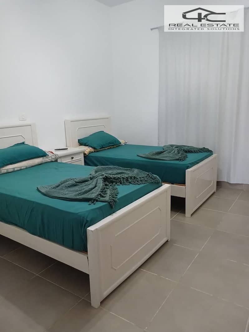 4 WhatsApp Image 2025-12-07 at 17.15. 25 (1). jpeg