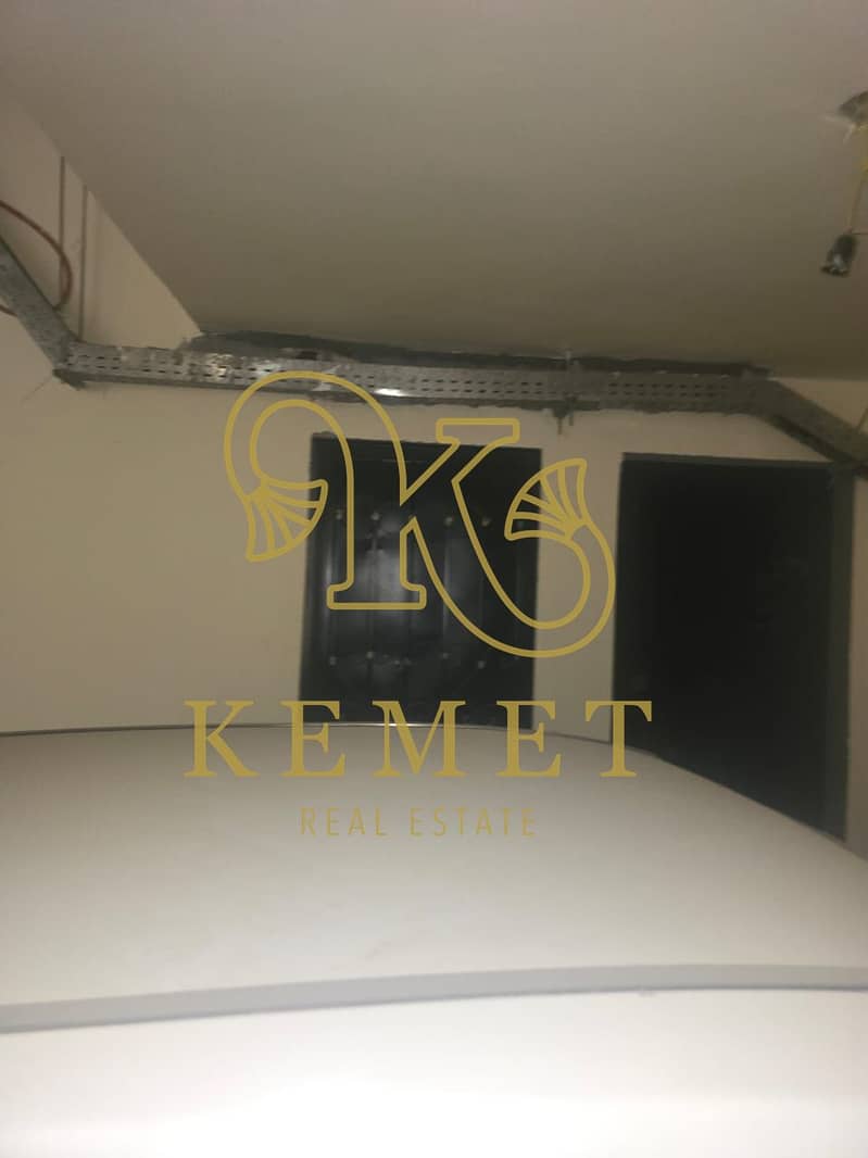 12 WhatsApp Image 2025-12-08 at 19.46. 51_59a32b8f. jpg