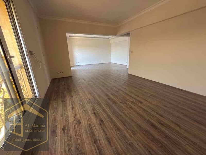 14 bb4fd2dd-4a30-44ff-9987-191e1896ed05. jpg