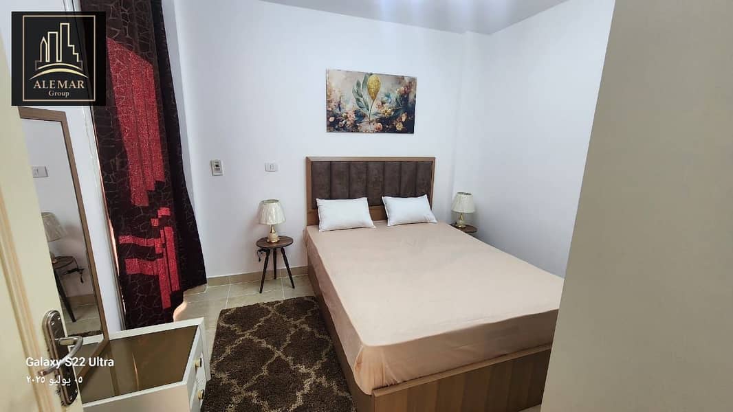 2 18d6de56-9413-4563-a212-788e9ff6d84e. jpg