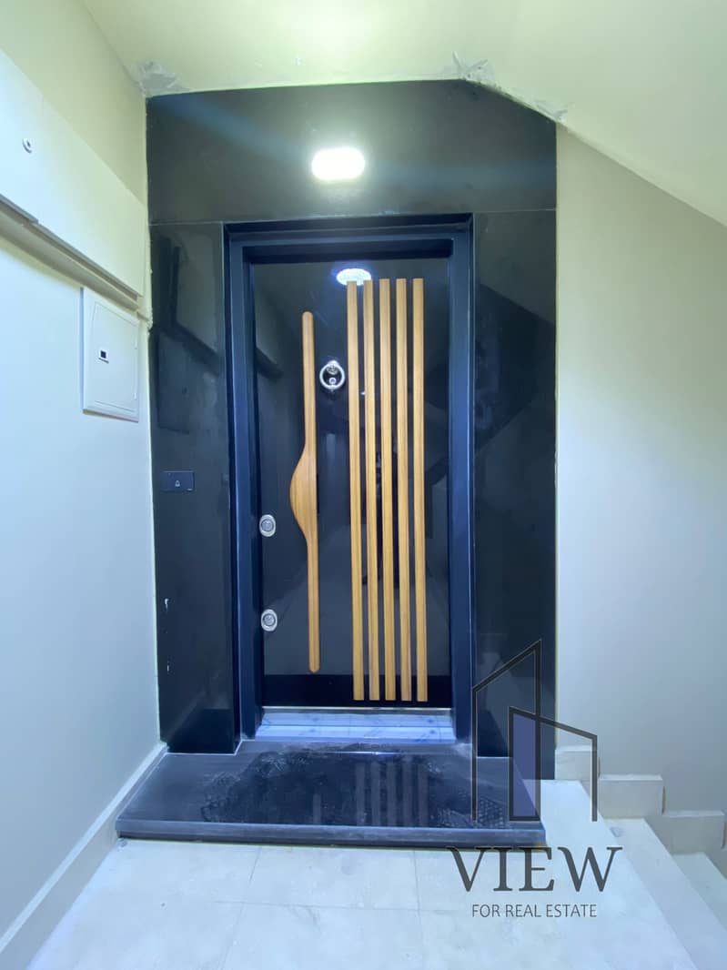 8 WhatsApp Image 2025-10-12 at 02.20. 00_ac77c97b. jpg