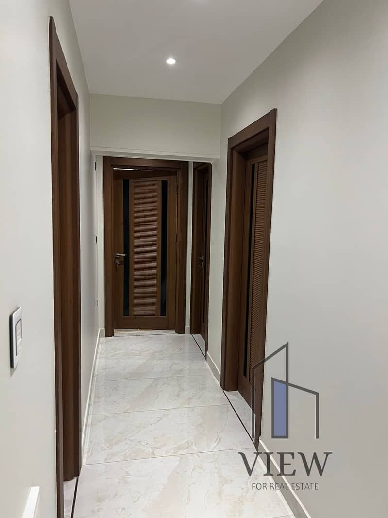 11 WhatsApp Image 2025-10-20 at 20.00. 58_4eb92ee7. jpg