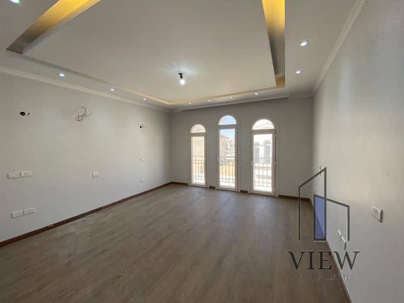 19 WhatsApp Image 2025-10-30 at 10.00. 06_1330d809. jpg