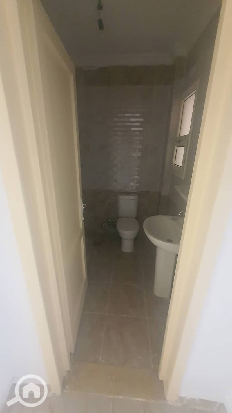 3 صورة واتساب بتاريخ 1447-06-19 في 15.07. 02_004c2401. jpg